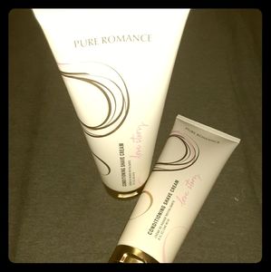 Coochy shave conditioning cream